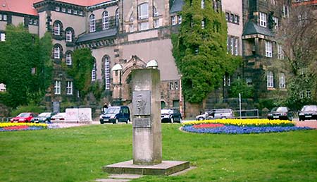 Monumento a Salvador Allende en la Münchner Platz, Dresde.