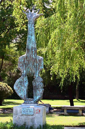 Victor Jara - Monumento, Santiago Chile