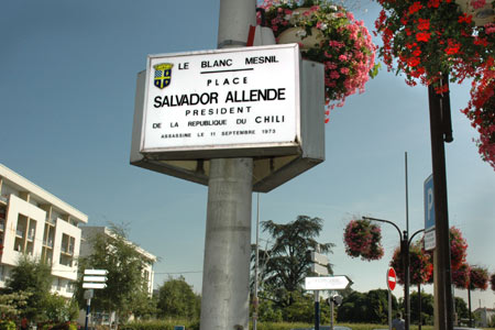 plaza Salvador Allende. Le Blanc-Mesnil. Francia. Allende en el mundo