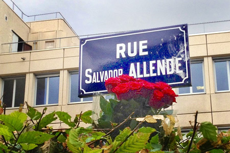 rue Salvador Allende. Etampes, France
