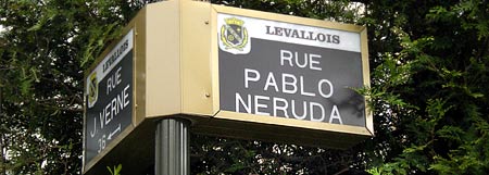 Rue Pablo Neruda. Levallois