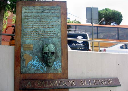 Monumento Salvador Allende, Barcelona